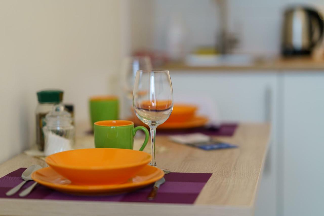 Riga Airport Jurmala Apartments エクステリア 写真